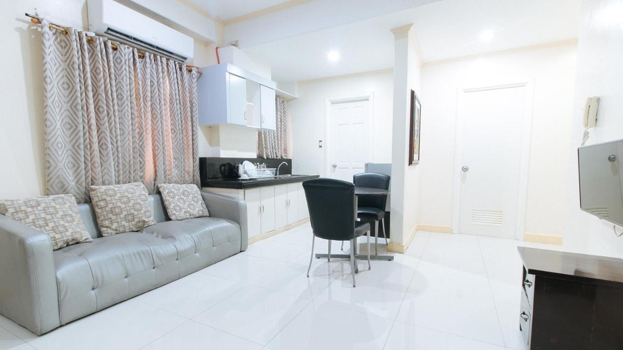 Reddoorz Plus @ Better Living Paranaque Paranaque City Eksteriør billede