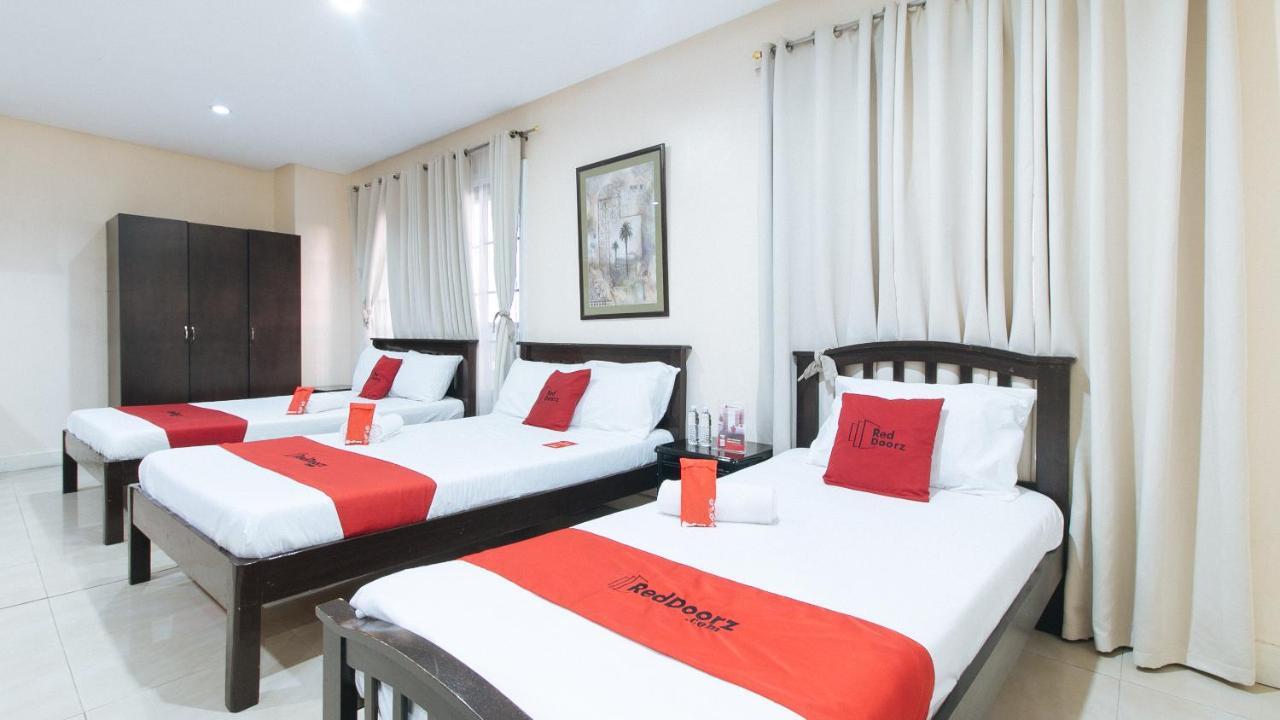 Reddoorz Plus @ Better Living Paranaque Paranaque City Eksteriør billede