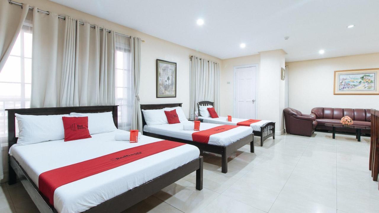 Reddoorz Plus @ Better Living Paranaque Paranaque City Eksteriør billede