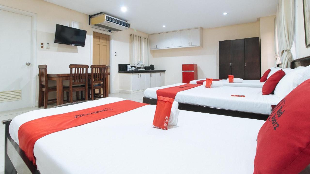 Reddoorz Plus @ Better Living Paranaque Paranaque City Eksteriør billede
