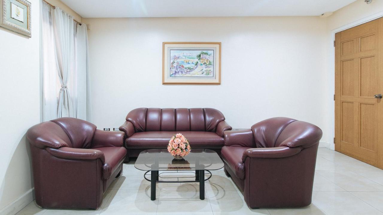 Reddoorz Plus @ Better Living Paranaque Paranaque City Eksteriør billede